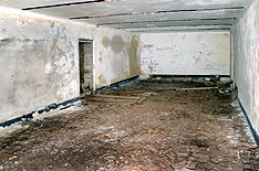 Operation Tracer, also known as Stay Behind Cave, in Gibraltar. Main room.Photo: Jim Crone CC BY-SA 3.0