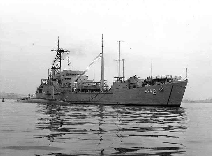 Tallahatchie County with Scorpion alongside, outside Claywall Harbor, Naples, Italy, in April 1968 (shortly before Scorpion departed on her last voyage). This is believed to be one of the last photographs taken of Scorpion.