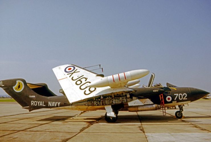 Sea Vixen FAW.2 of 890 NAS Squadron at RNAS Yeovilton in 1971.Photo: RuthAS CC BY 3.0