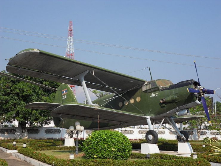 An AN-2 of the Laos air force.Photo: Chaoborus CC BY-SA 3.0