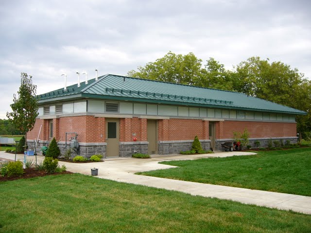 Birchall Pavilion, Royal Military College of Canada Photo by Victoriaedwards CC BY-SA 3.0