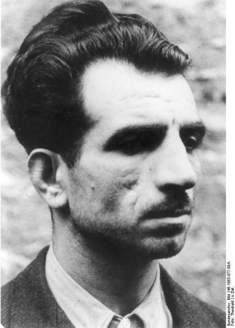 Portrait kept in the German Federal Archives and reproduced on the Affiche Rouge.Bundesarchiv, Bild 146-1983-077-09A / Theobald / CC-BY-SA 3.0