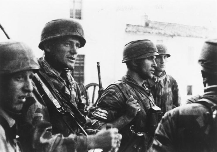 Fallschirmjäger in Italy 1943
