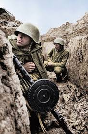 Russian soldiers in trenches in Leningrad