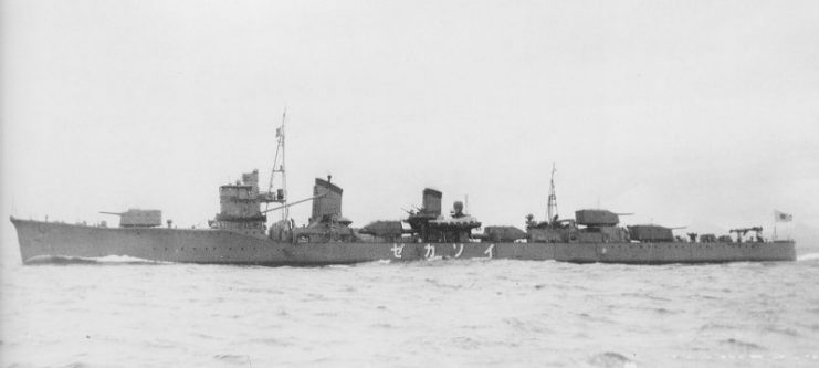 Japanese destroyer Isokaze