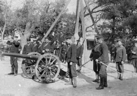 NSW Naval Contingent & 12 pdr 8 cwt gun Boxer Rebellion