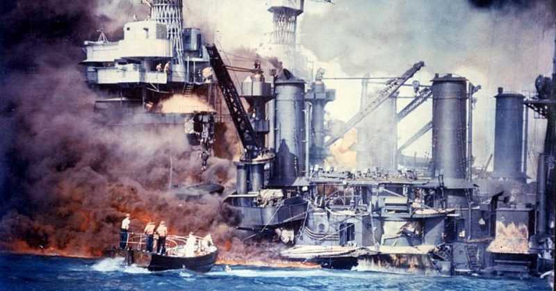 Pearl Harbor. Rescuing survivors from USS Virginia
