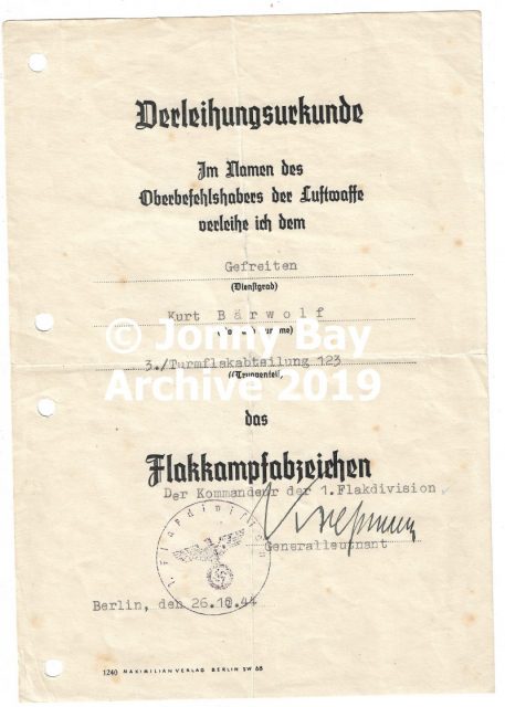 The award certificate that accompanied the Anti-Aircraft Flak Battle Badge awarded to Bärwolf in November 1944 in Berlin. © Jonny Bay Archive 2019