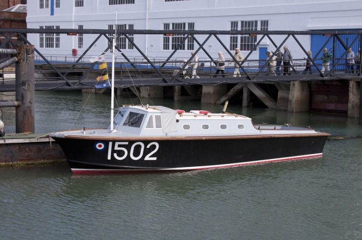 Seaplane Tender MkIA 1502 Portsmouth.Photo: Tony Hisgett CC BY 2.0