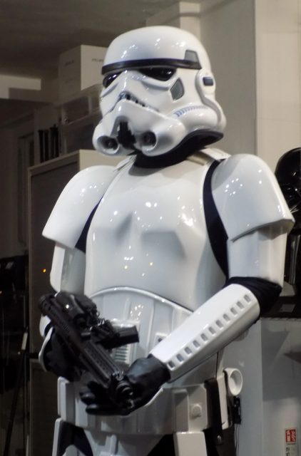 Stormtrooper wielding the E-11 blaster rifle.Photo: Jack86mkII CC BY-SA 4.0