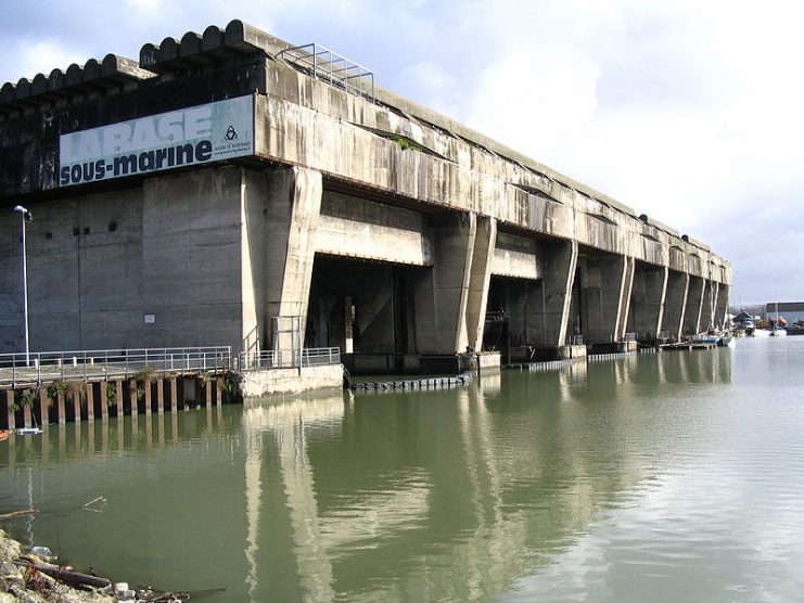 Submarine pen at Bordeaux.Photo: P. Charpiat CC BY-SA 2.5