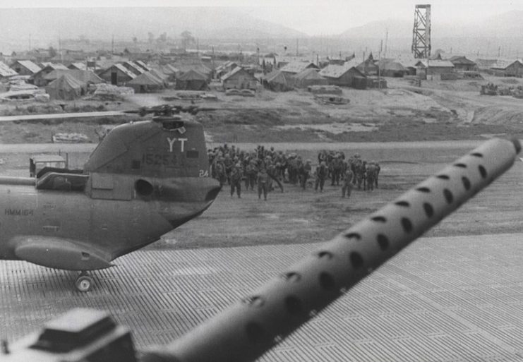 Marines waiting to board HMM-164 helicopters at An Hoa in 1968.