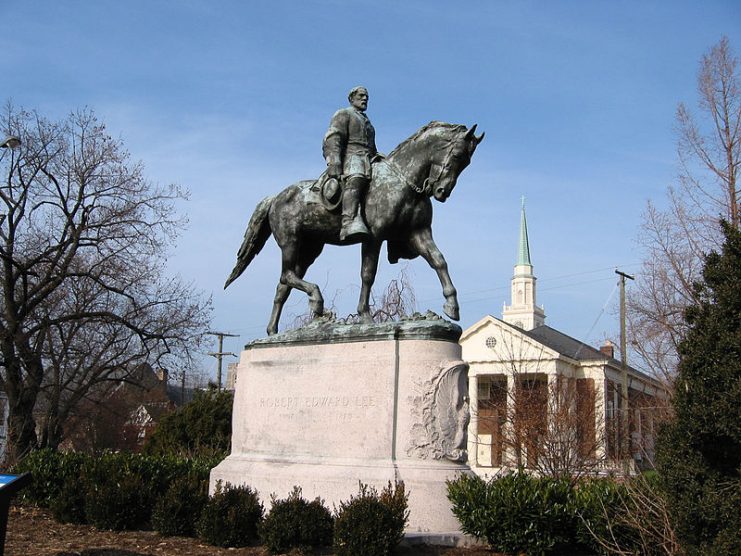 The Robert Edward Lee statue in what was then known as Lee Park, Charlottesville, VA.