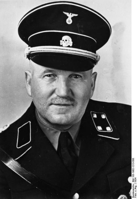 Ulrich Graf, a fanatical bodyguard who saved Hitler’s life by taking five bullets meant for the Nazi leader. Bundesarchiv, Bild 183-1982-1213-500 / CC-BY-SA 3.0)
