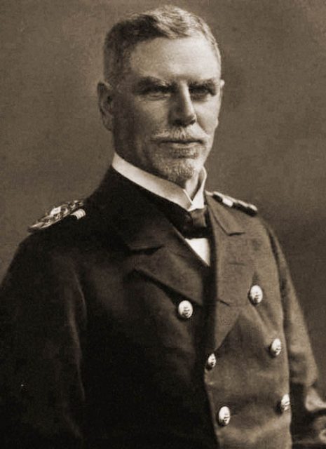 Vizeadmiral Maximilian von Spee, who would command Scharnhorst during World War I