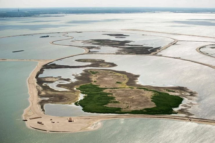 The Markermeer, one of Europe’s largest freshwater lakes were the Short Stirling was found, a vast 700-square-kilometre (270-square-mile) expanse of water, which regulates the level of water in the rest of the Netherlands,. BRAM VAN DE BIEZEN/AFP via Getty Images.