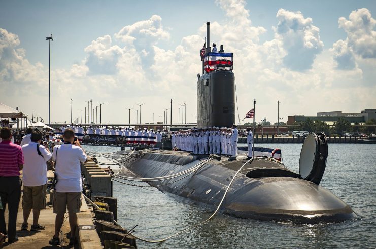 USS John Warner at her commissioning ceremony on 1 August 2015, with forward Virginia Payload Tube hatch open