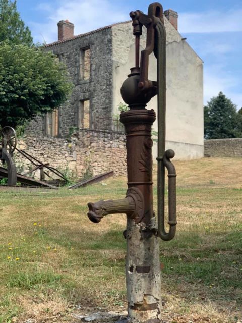  Oradour-sur-Glane. © War History Online