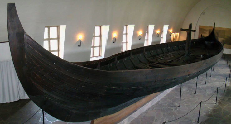 The Gjellestad ship is a similar size to the Gokstad ship discovered in the 1880s. Image by Bjørn Christian Tørrissen CC BY-SA 3.0.