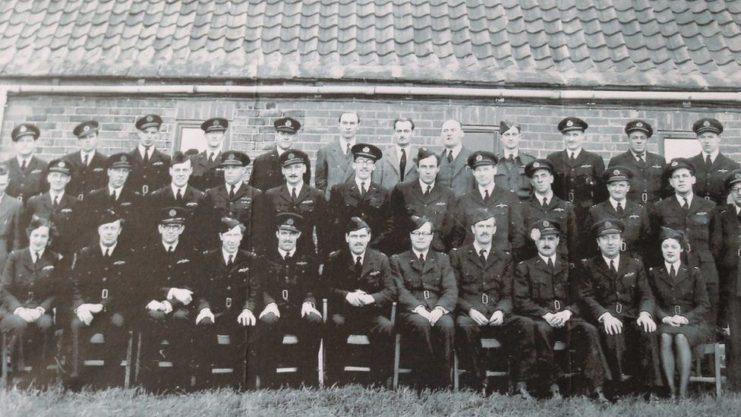 Eleanor Wadsworth (bottom row, far left). Image: Eleanor Wadsworth/Howard Cook