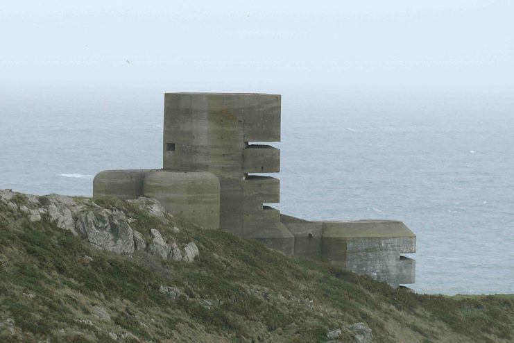 A WW2 German observation post on Guernsey. Image credit – Mwiki3101 CC BY-SA 4.0