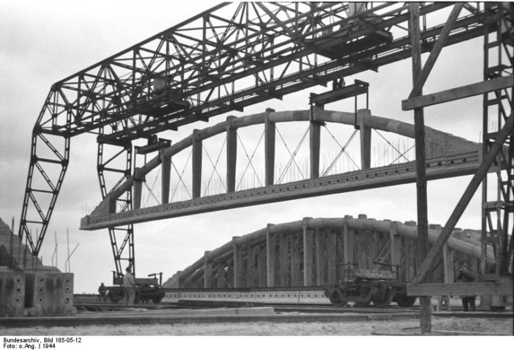 German U-boat pen ‘Valentin’ under construction. Bundesarchiv CC-BY-SA 3.0.