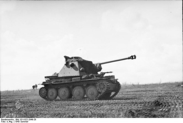 Panzerjäger Marder III Ausf. H (Sd. Kfz. 138) – By Bundesarchiv – CC BY-SA 3.0