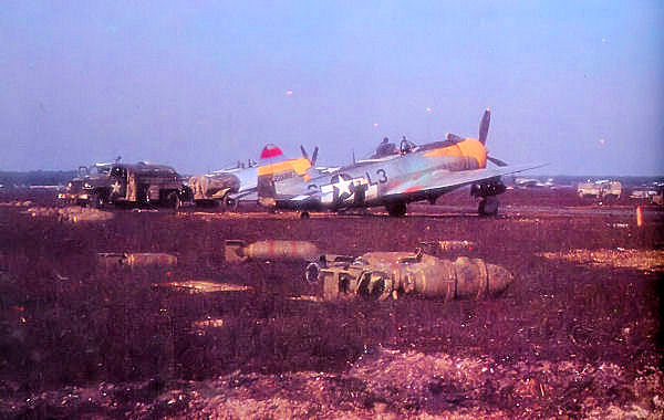 Republic P-47D-27-RE Thunderbolt Serial 42-6887 of the 512th Fighter Squadron at Ashford airfield.