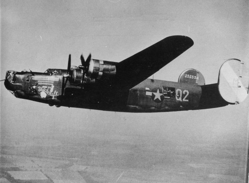 A B-24 Liberator (Q2-M_, serial number 42-52534) nicknamed Witchcraft of the 467th Bomb Group in flight.