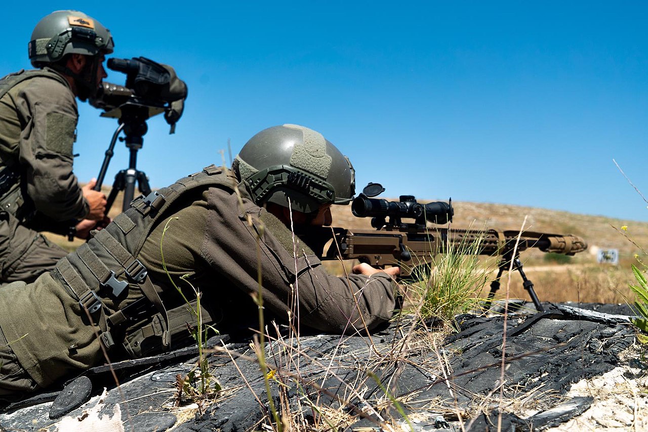 Israel Defense Force snipers using the Barrett MRAD. Image by IDF Spokesperson's Unit CC BY-SA 3.0