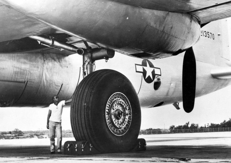 The single main landing gear of the Convair XB-36. Production models used 4 wheels per strut.