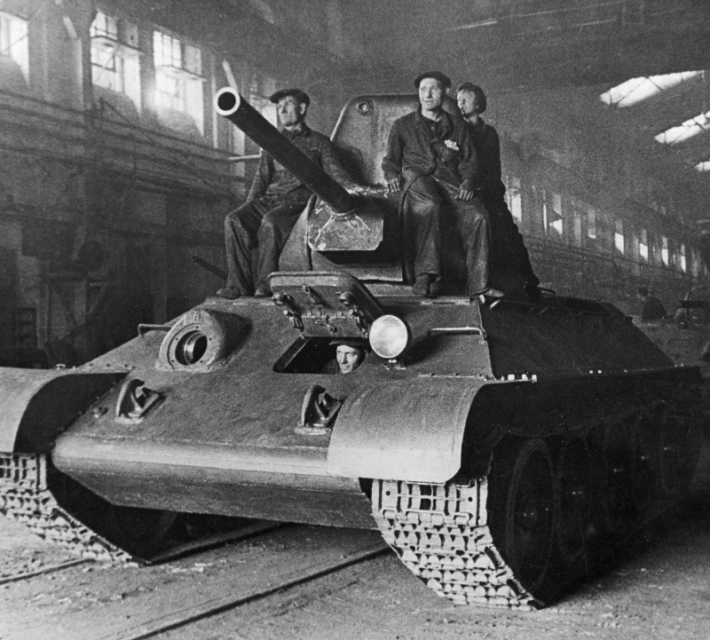 Finished t-34 tank leaving the factory in the Urals, 1944.