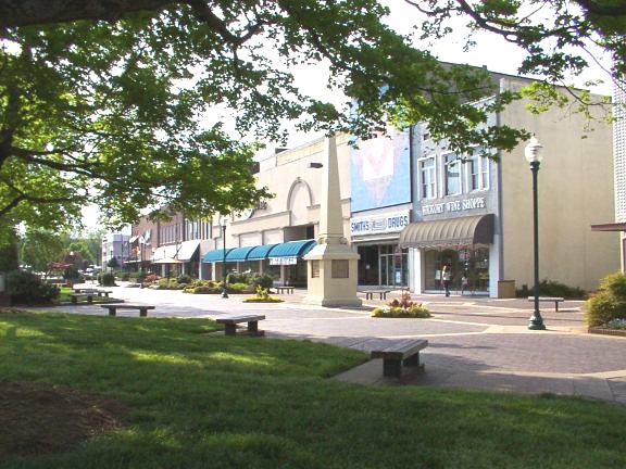 Union Square in downtown Hickory, North Carolina
