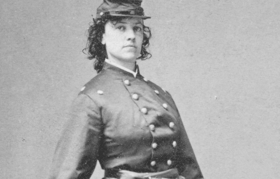 Pauline Cushman dressed in her military uniform