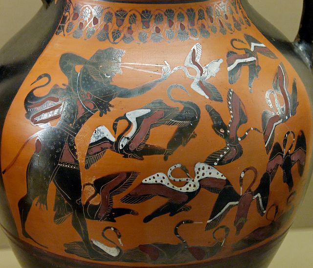 Pottery featuring Heracles killing Stymphalian birds with his sling