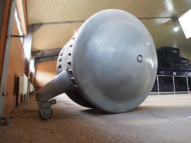 Side view of the Kugelpanzer
