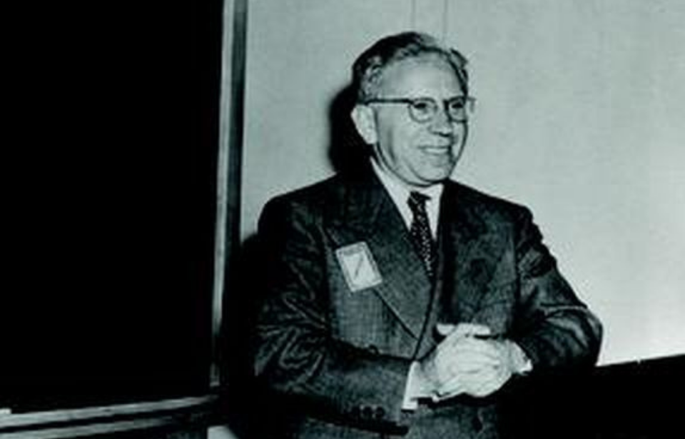 Photo Credit: Konrad Jacobs, Erlangen / Mathematisches Forschungsinstitut Oberwolfach / Wikimedia Commons CC BY-SA 2.0 DE (cropped). 