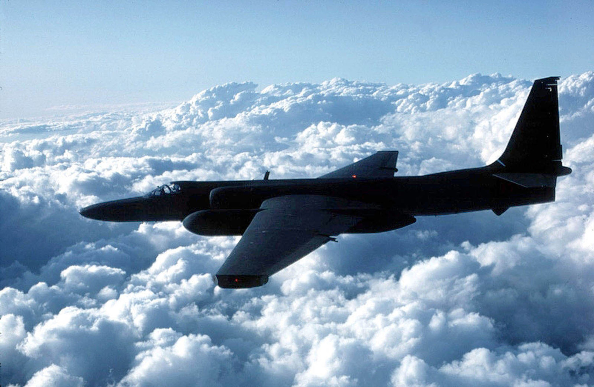 UNDATED:  (FILE PHOTO)  A U.S. Air Force U-2 spy plane flies in this undated file photo. Iraq's U.N. ambassador, Mohamed Aldouri, has said that Iraq will unconditionally accept a UN request to allow the U.S. to fly U-2 spy planes in Iraqi airspace. Iraq had refused the flights before saying it couldn't guarantee the safety of the planes and worried that the U.S. would down the plane as a pretext to war.  (Photo by USAF/Getty Images)