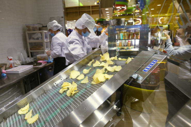 Potato chips on an assembly line