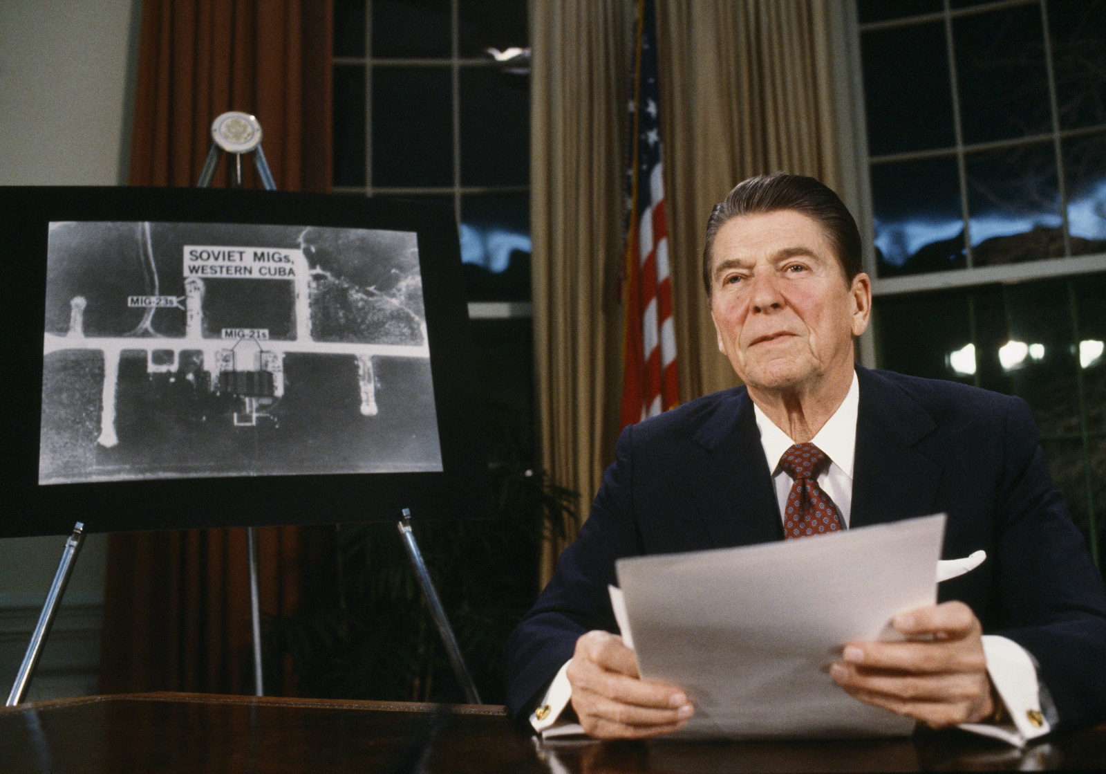 Ronald Reagan addresses the nation about USSR's arms. (Photo by jean-Louis Atlan/Sygma via Getty Images)