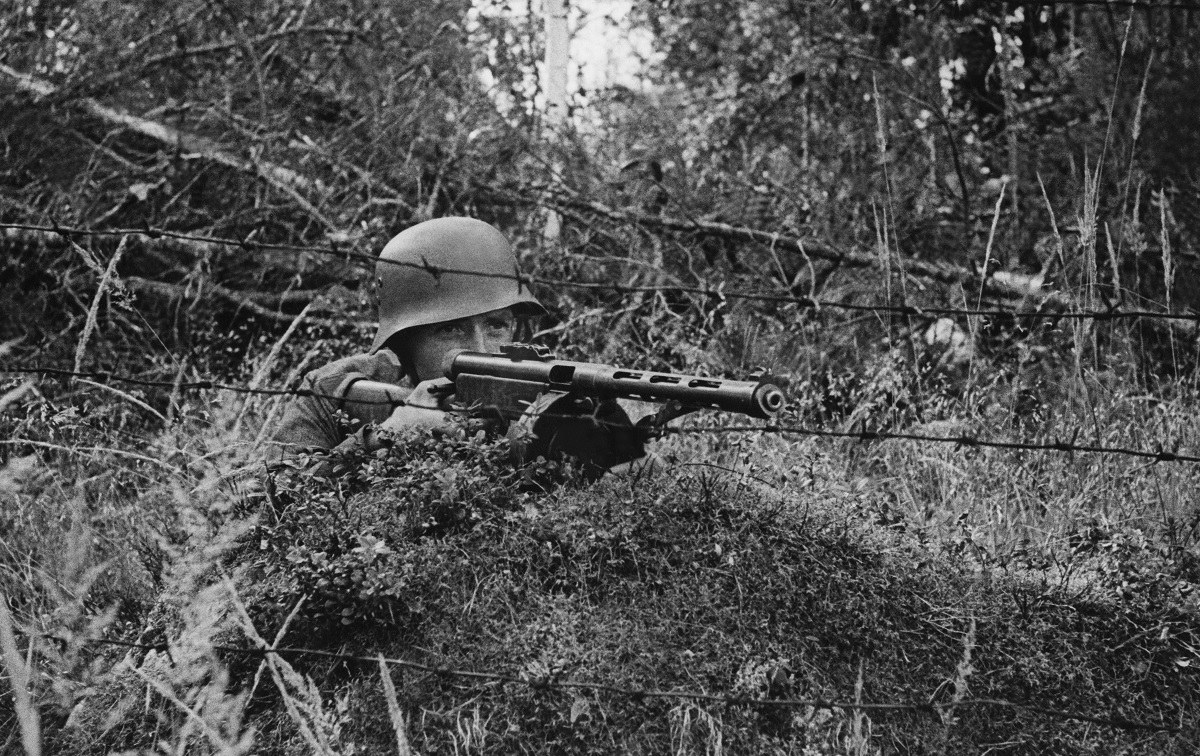Finish Soldier With An Automatic Weapon Ready To Action In Soviet Finnish War  (Photo by Keystone-France/Gamma-Keystone via Getty Images)