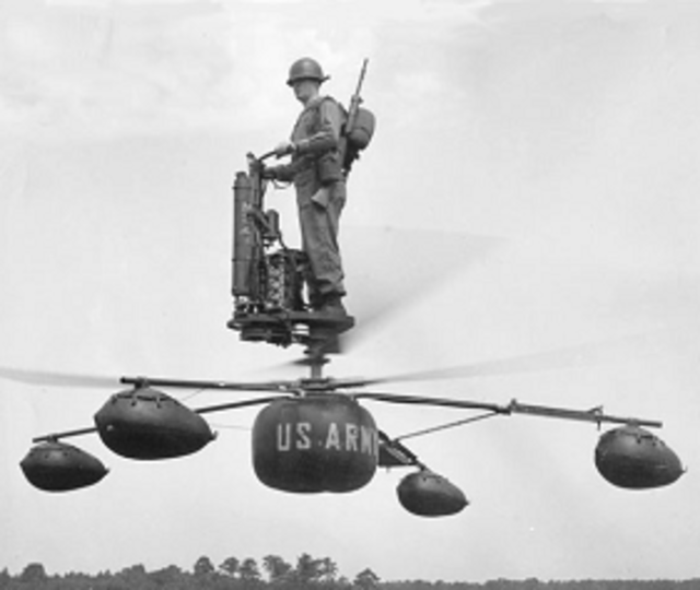 Soldier piloting a de Lackner HZ-1 Aerocycle