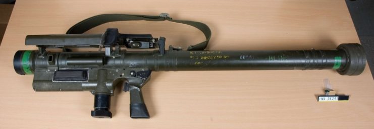 Manpads 1/6 Sacle Infrared Surface to Air SAM Stinger FIM-92 Missile Model F92 