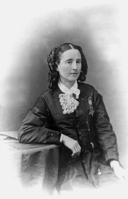 Mary Edwards Walker dons her Medal of Honor