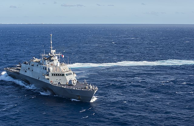 USS Fort Worth at sea
