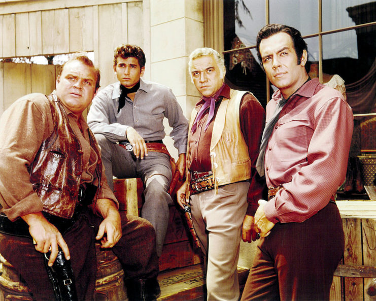 Dan Blocker posing with Michael Landon, Lorne Greene and Pernell Roberts