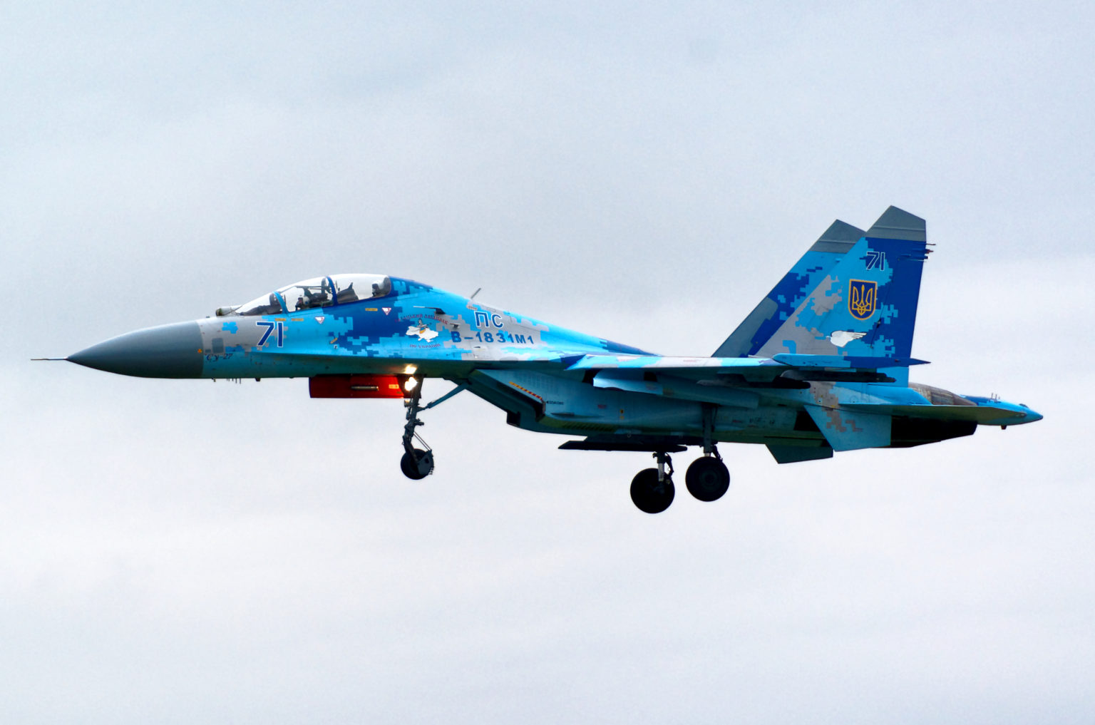 Here's Why the Russian Sukhoi Su-27 Has Withstood the Test of Time ...