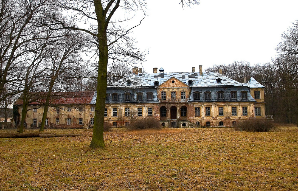 Exterior of Seydlitz Palace