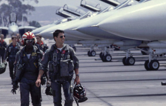 Tom Cruise and Larry Gilyard starring in 'Top Gun'