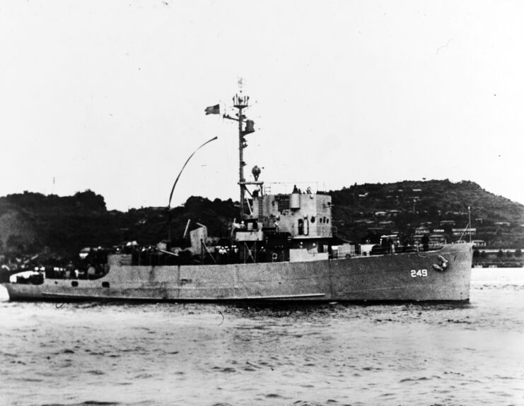 USS Incredible (AM-249) leaving port